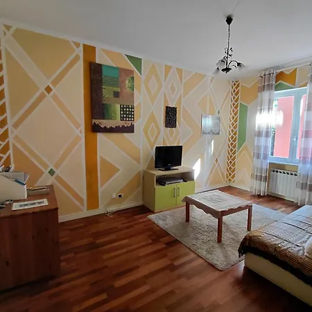 Lägenhet Nel Centro Di Recco